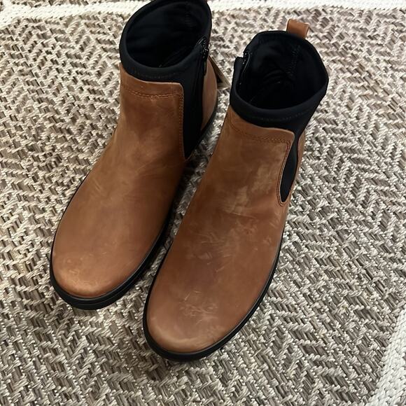 ECCO Soft 7 Tred GORE-TEX Waterproof Chelsea boot sz womens 11-11.5 - Picture 3 of 6